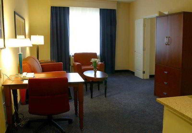 คอร์ตยาร์ด รอลีจ์ แคร็บทรี แวลเลย์ Hotel ราลลี ห้อง รูปภาพ